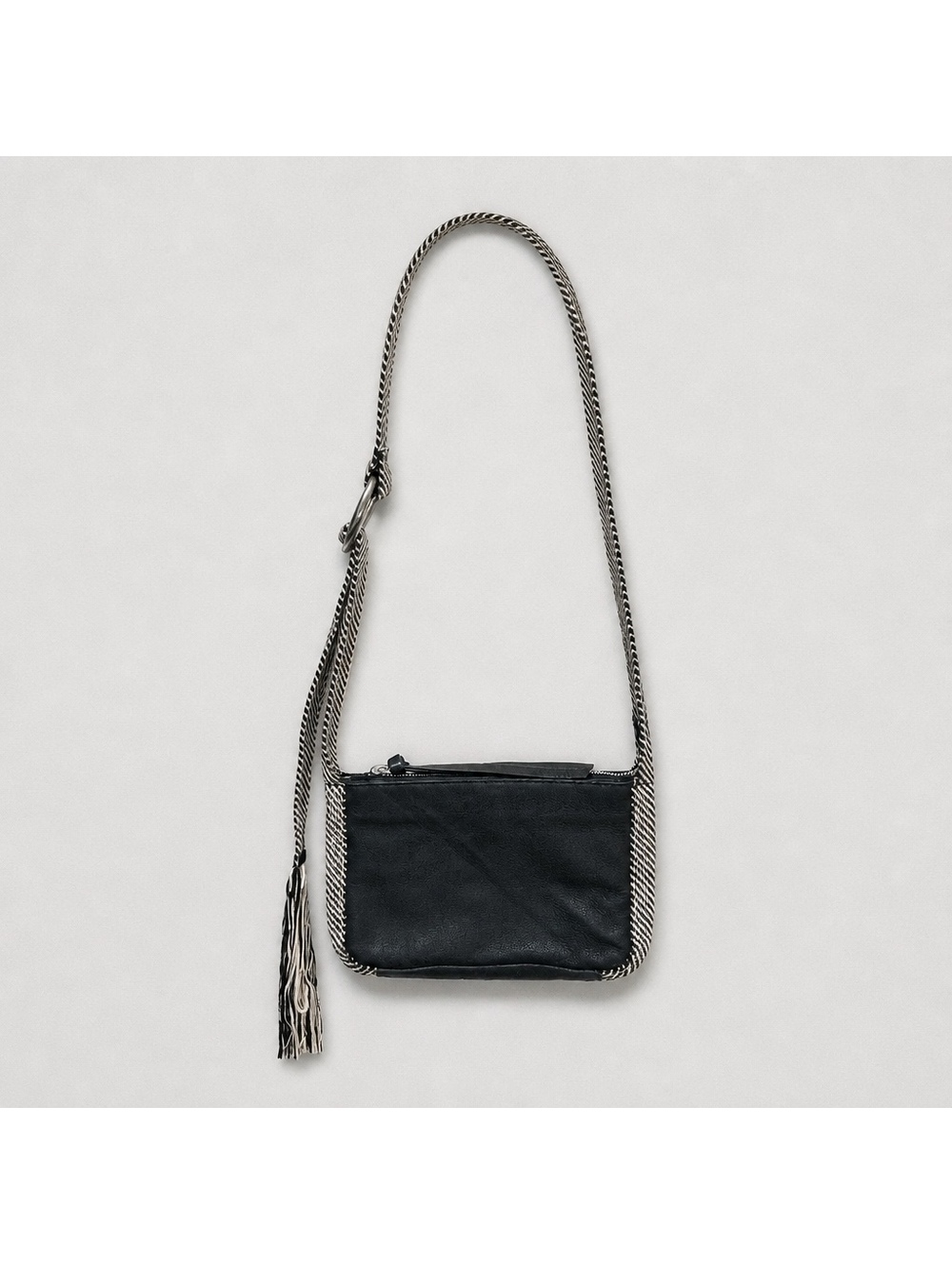 Lucky Brand Black Bohemian Leather Crossbody Bag with Adjustable Woven Strap - Picture 3 of 7